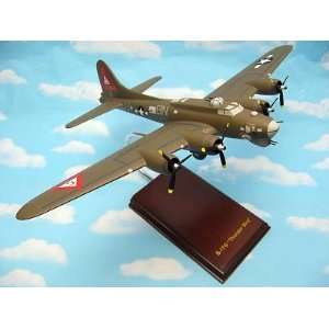  B 17G Thunderbird 1/62 Scale Model Aircraft Toys & Games