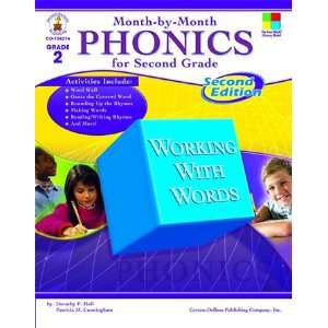  4 Pack CARSON DELLOSA MONTH BY MONTH PHONICS 2ND EDITION 