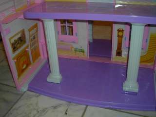 Doll House Pink Purple w Accessories furniture  