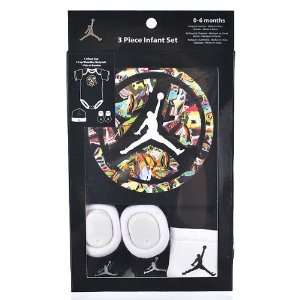  Nike Jordan 3 Piece Infant Set Size 0 6 Months Black/White 