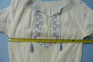 Vtg Sweet Azure Hand Embroidered ROMANIAN Girl Folk Ethnic Peasant Top 