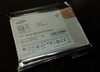 Samsung 256GB SSD 2.5 PM810 MZ7PA256HMDR 2011 SATA SSD  