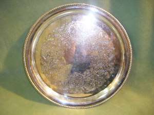 WM ROGERS SILVERPLATE 12 ROUND SERVING TRAY 4371  
