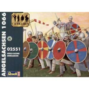  1066 Anglo Saxons Figures (42) 1 72 Revell Germany: Toys 