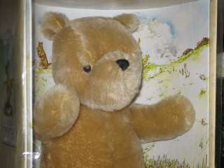 Gund UK Classic Winnie Pooh Bear 1995 MINT in Box  