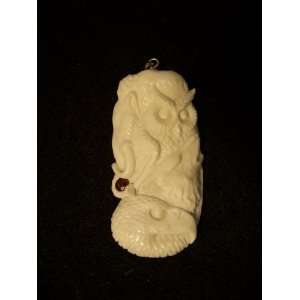    Carved Ox Bone Mammoth Owl Wolf Eagle Totem Pendant: Jewelry