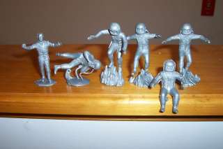 Vintage (6) Plastic Astronaut Action Figures  