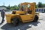 CATERPILLAR 20,000 LB Fork Truck, 