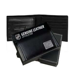   Flyers Leather Bifold Wallet With Metal Logo: Sports & Outdoors