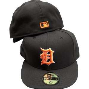  Detroit Tigers New Era 59FIFTY 1945 Black Fitted Cap 