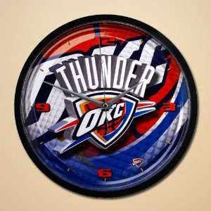  Oklahoma City Thunder 12 Wall Clock: Sports & Outdoors