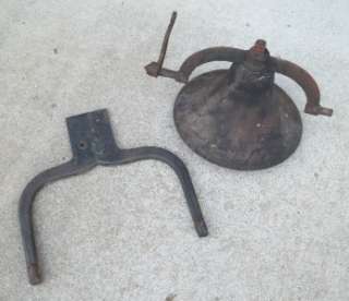   CAST IRON FARM DINNER BELL**FREDERICK TOWN, OHIO NICE CONDITION  