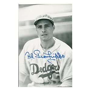   Autographed / Signed Black & White Postcard: Sports & Outdoors