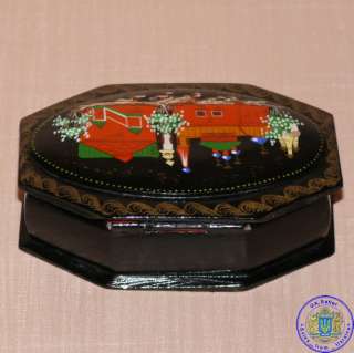   hand painted lacquer Jewelry Box OLD ARCHITECTURE Palekh signed  