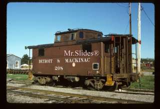   Slide D&M Detroit & Mackinac ex PRR Caboose 208 Iin 1985 At Tawas City