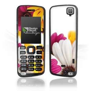 Design Skins for Nokia 5220 Xpress Music   Flowers Design 