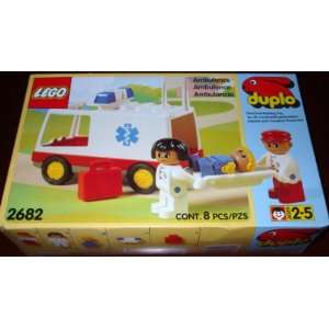  LEGO Duplo 2682 Ambulance: Toys & Games