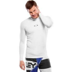 Oakley Pressure Rashguard Mens Long Sleeve Surfing Shirt   White / 2X 