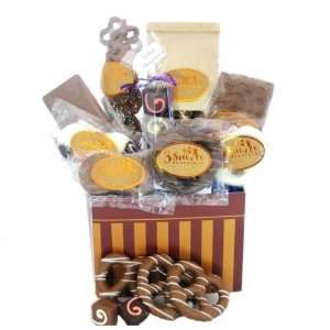 Chocolate Snackers Delight Gift Basket Grocery & Gourmet Food