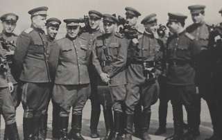 1945 WW2 RUSSIAN RED ARMY MARSHAL GEORGY ZHUKOV PHOTO  