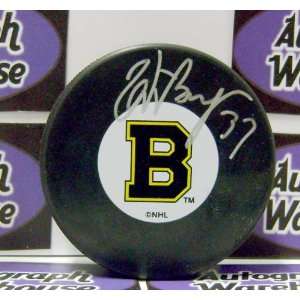 Patrice Bergeron Autographed Hockey Puck   )  Sports 
