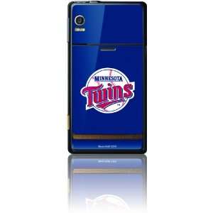   Protective Skin for DROID   MLB MN Twins Cell Phones & Accessories