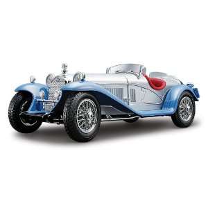   18 Scale Silver Alfa Romeo 8C 2300 Spider Touring (1932): Toys & Games