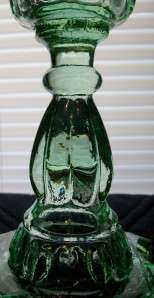 VINTAGE PRESSED DECO ART GLASS GREEN KEROSENE OIL LAMP NEVER USED MINT 