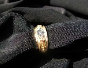 Ladies Harley Davidson Ring   10k gold  