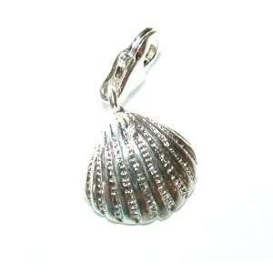  Sterling Silver Sea Shell Symbol Pendant Charm: Jewelry