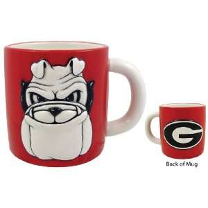 Georgia Bulldogs Embossed Mascot Logo Mug: Sports 
