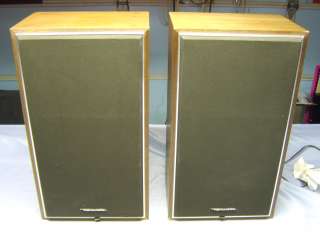 Good Pair of Vintage Realistic Nova 15 Loudspeakers Speakers w 