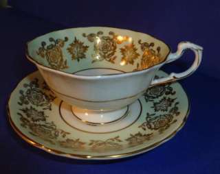   Bone China Tea Cup & Saucer H.M.Queen Elizabeth 1959 Visit To Canada
