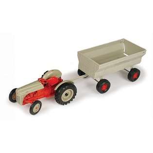 Ertl Ford 8n Diecast Tractor and Wagon 1:16 Scale Farm Toy at  