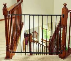 Kidco G20 Safeway Wall Mount Top of Stairs Gate   Black  