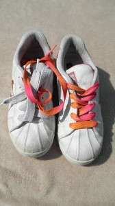 PHAT FARM TENNIS SHOES GIRLS SIZE 3; GREAT PLAY SHOES  