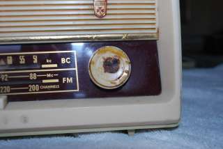 Vintage Grundig Radio Model 88 U AS IS FOR PARTS OR REPAIR  