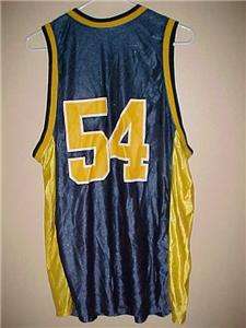 NCAA Michigan Wolverines #54 Replica Basketball Jersey  