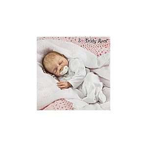   Collectible Lifelike Vinyl Baby Doll So Truly Real Toys & Games