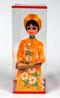 Vietnamese Doll! Beautiful Dress! Dan Tranh Zither! New! Vietnam 