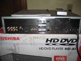 Toshiba HD A1 HD DVD Player + remote + Manual in Box  