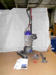DYSON BALL UPRIGHT VACUUM CLEANER MODEL DC41 ANIMAL  
